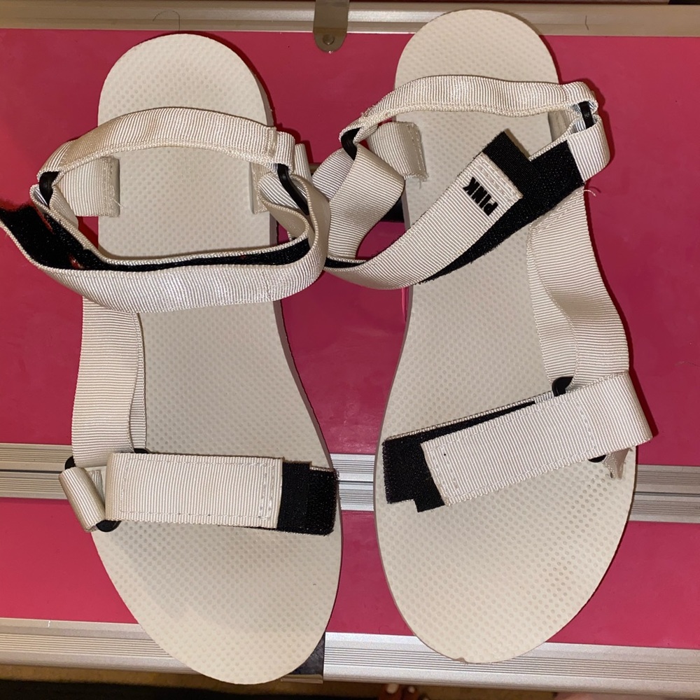 PINK sandals